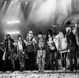 Guns N' Roses cancela <i>show</i> por motivo de saúde; saiba mais