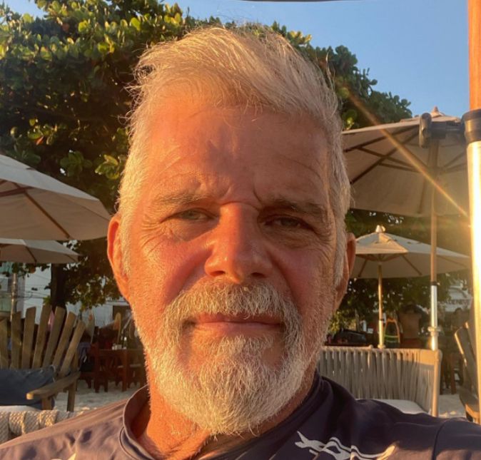 ...no mesmo ano, o ator deu uma nova entrevista e deixou bem claro que nunca perdoou os assassinos de Daniella e que não superou a morte de sua amada:Esse ano faz 30 anos do assassinato da Dani. A gente supera uma morte por acidente, uma morte por doença, a gente suporta uma morte de um ente querido... Mas quando é assassinato... eu posso conviver com isso, mas superar é outra coisa. ...no mesmo ano, o ator deu uma nova entrevista e deixou bem claro que nunca perdoou os assassinos de Daniella e que não superou a morte de sua amada:Esse ano faz 30 anos do assassinato da Dani. A gente supera uma morte por acidente, uma morte por doença, a gente suporta uma morte de um ente querido... Mas quando é assassinato... eu posso conviver com isso, mas superar é outra coisa.