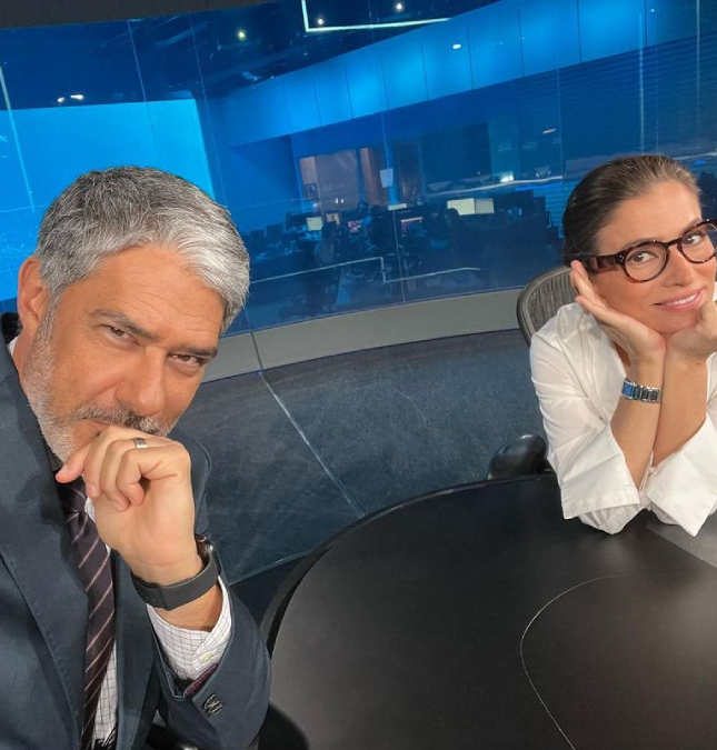 Ausência explicada! William Bonner e Renata Vasconcellos gravam projeto do <i>Jornal Nacional</i> para eleições