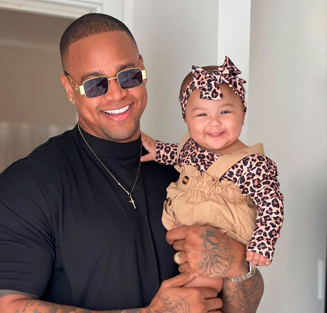 Léo Santana revela que a filha adora sua música <i>Áudio Que Entrega: - Fica hipnotizada</i>