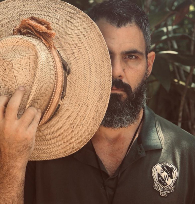 Juliano Cazarré se emociona ao falar da filha, que passará por nova cirurgia