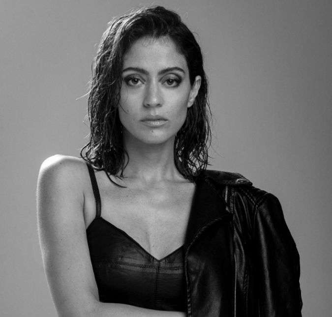 Carol Castro comemora nova fase amorosa: - Estou me permitindo viver isso Além de sorte no amor, a atriz também está vivendo uma boa fase na carreira