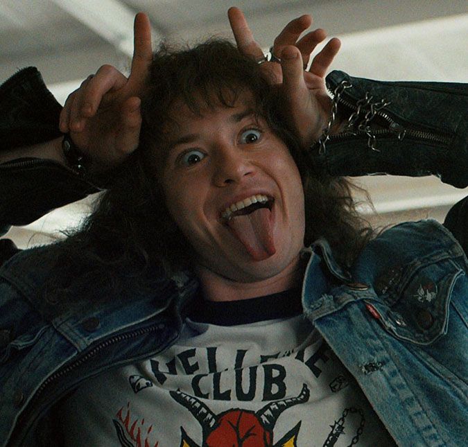 Homem condenado injustamente por assassinato serviu de inspiração para personagem de Stranger Things: Fiquei tremendamente honrado com isso O queridinho Eddie Munson foi inspirado em uma história real