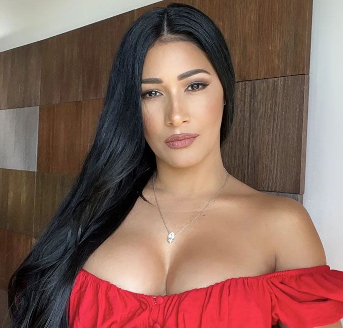 Simaria posta mensagem zen para seus fãs: Foco é praticar a calma A cantora está afastada dos palcos, mas parece estar em uma nova fase