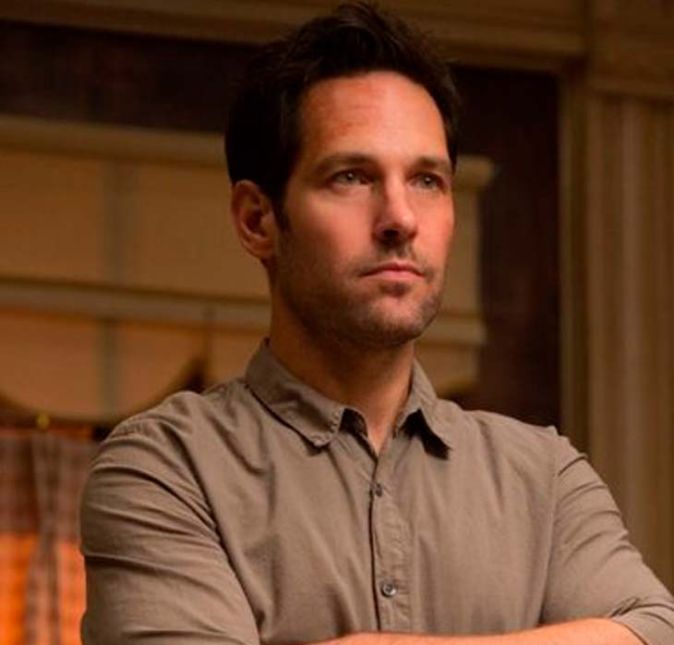 Ao que parece, o Homem-Formiga de formiga não tem nada. Durante uma entrevista online com Chris Evans para a Variety, Paul Rudd deu a entender que a mala é tamanho família. Logo depois que o ator admitiu que não poderia dar spoiler sobre um dos filmes da Marvel, o intérprete de Capitão América preencheu o vazio com uma brincadeira reveladora: Eu poderia muito bem perguntar qual é o seu salário. Eu não sei. Paul, qual é o tamanho do seu pênis? E Paul disparou: É ainda maior do que o meu salário. Ao que parece, o Homem-Formiga de formiga não tem nada. Durante uma entrevista online com Chris Evans para a Variety, Paul Rudd deu a entender que a mala é tamanho família. Logo depois que o ator admitiu que não poderia dar spoiler sobre um dos filmes da Marvel, o intérprete de Capitão América preencheu o vazio com uma brincadeira reveladora: Eu poderia muito bem perguntar qual é o seu salário. Eu não sei. Paul, qual é o tamanho do seu pênis? E Paul disparou: É ainda maior do que o meu salário.