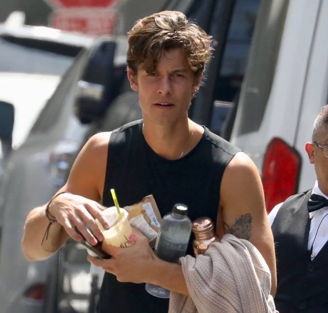 Shawn Mendes é flagrado após anunciar cancelamento de <i>shows</i>