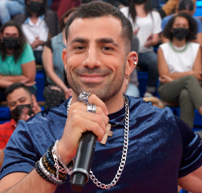 Kaysar diz não ter vergonha de ser ex-<i>BBB: Mudou minha vida. Sou grato demais</i>