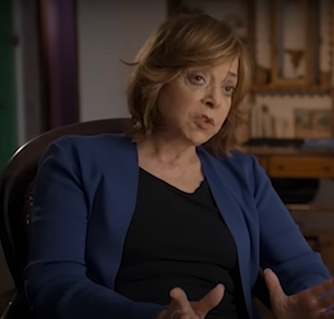 Gloria Perez pediu para que as fotos do crime da filha fossem mostradas sem embaçar no documentário <i>Pacto Brutal</i>