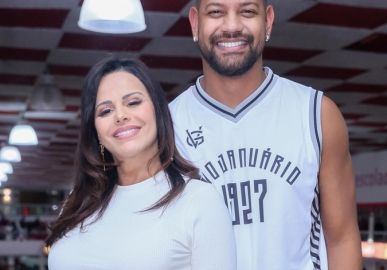 Viviane Araújo posa nua em ensaio de gravidez: <i>Mamãe do Joca</i>; confira o clique!