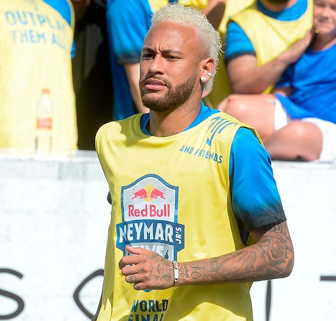 Está rolando? Amiga de Brenda Pavanelli pode ter entregado <I>affair</i> de Neymar Jr. com a influenciadora