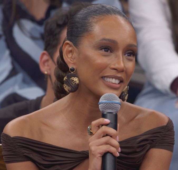 Taís Araujo compartilha foto e <I>web</i> surta com possível retorno das <I>Empreguetes</i>