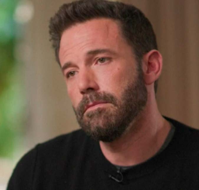 Sienna Miller saiu <i>tremendo e chorando</i> após uma sessão de nove horas de cenas de sexo com Ben Affleck