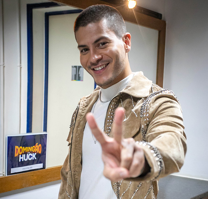 Arthur Aguiar pede para não falar sobre Maíra Cardi durante entrevista; entenda!