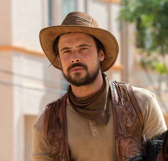 Sergio Guizé comenta trabalho em <i>Mar do Sertão</i>: - <i>Não é o ator que escolhe o personagem, é o personagem que escolhe o ator</i>