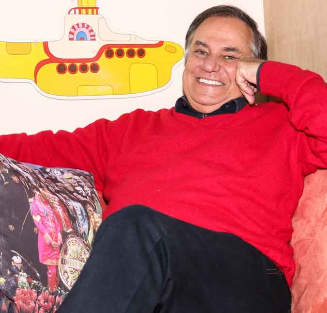 Ronnie Von é contratado pela <i>Rede TV!</i> e vai apresentar programa de variedades