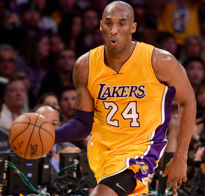 Viúva de Kobe Bryant compartilha homenagem para o ex-atleta