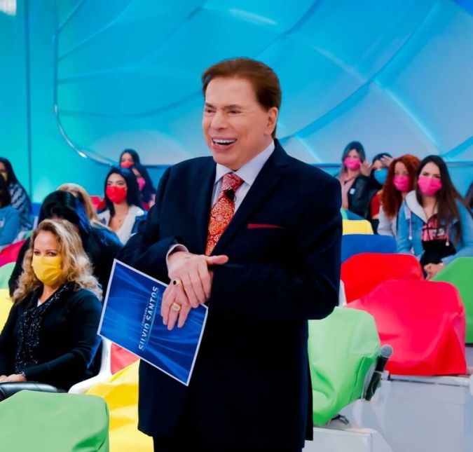 Após meses afastado, Silvio Santos volta a gravar programa no SBT O retorno foi registrado por Patrícia Abravanel nas redes sociais