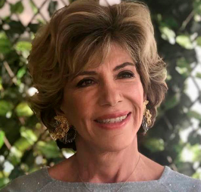 Silvia Poppovic celebra alta hospitalar do marido após dois meses da cirurgia de transplante de medula óssea