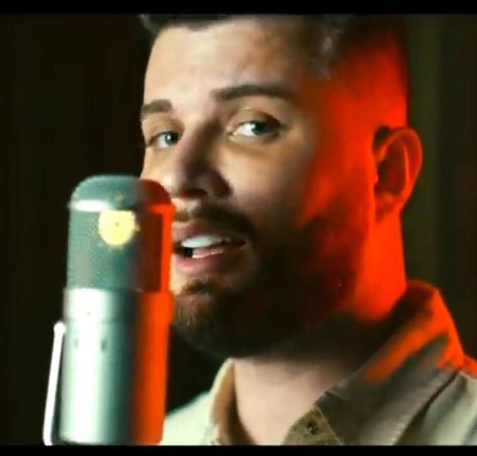 O cantor sertanejo mora em Goiânia