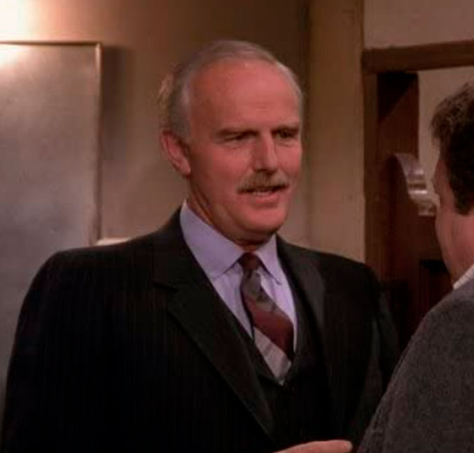 Richard Roat, ator de <i>Seinfeld</i> e <i>Friends</i>, morre aos 89 anos de idade