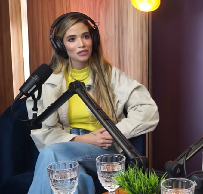 Esposa de Kaká, Carol Dias, fala sobre aborto espontâneo e exalta o marido
