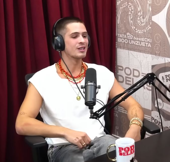 João Guilherme posa com Klara Castanho e rasga elogios para a atriz O ator aproveitou para fazer uma homenagem para a artista logo após o aniversário dela