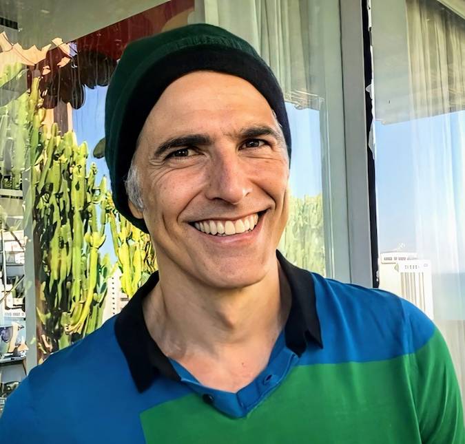 Reynaldo Gianecchini fala sobre uso de drogas: -<i>Já fumei muito</i>