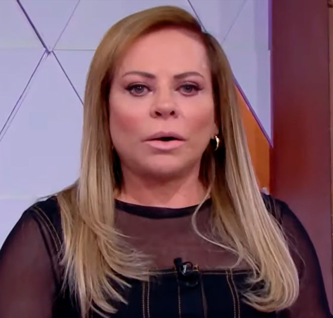 Programa <i>Casos de Família</i> continuará sendo exibido no <i>SBT</i>, diz colunista