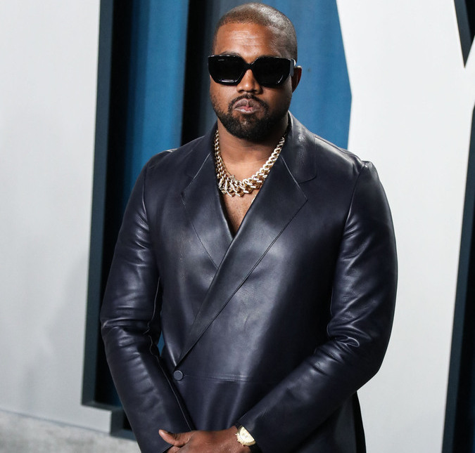 Kanye West revela que tem vício em pornografia e expõe conversas com as Kardashians