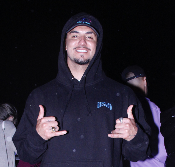 Gabriel Medina causa rebuliço na <I>web</i> ao interagir com ex-<I>affair</i>