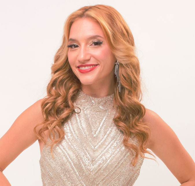 Atriz de <i>Cine Holliúde</i> e <i>Rensga Hits</i> sofre acidente de carro a caminho do <i>Rock in Rio</i>