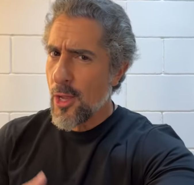 O apresentador ainda combinou outro look com um tênis caríssimo de sua coleção