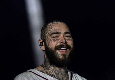 Post Malone dá gorjeta generosa para barbeiro brasileiro