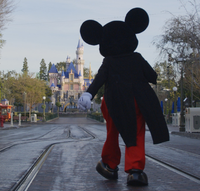 A <I>Disney</i> divulga <I>teaser</i> e <I>pôster</i> de <I>Mickey: A História de um Camundongo</i>