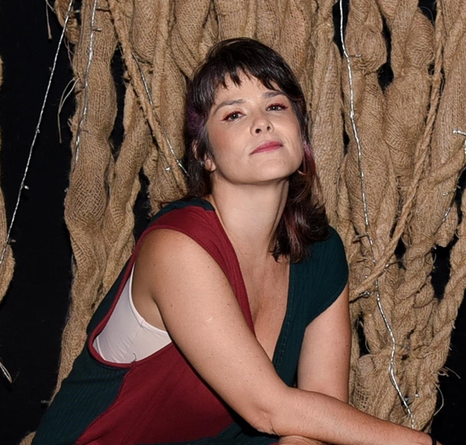 Samara Felippo sofre torção no pé: <i>Esperando para ver se vai ser caso de cirurgia</i>