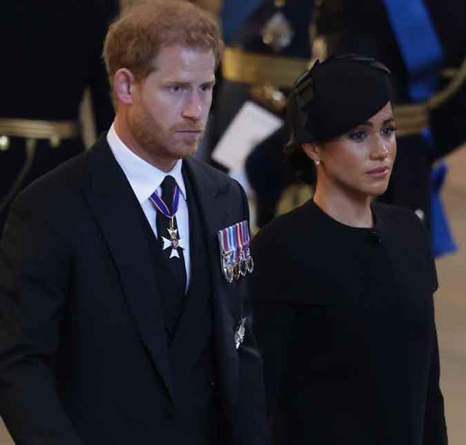 Recepção com membros da família real não tem presença de Príncipe Harry e Meghan Markle, diz site