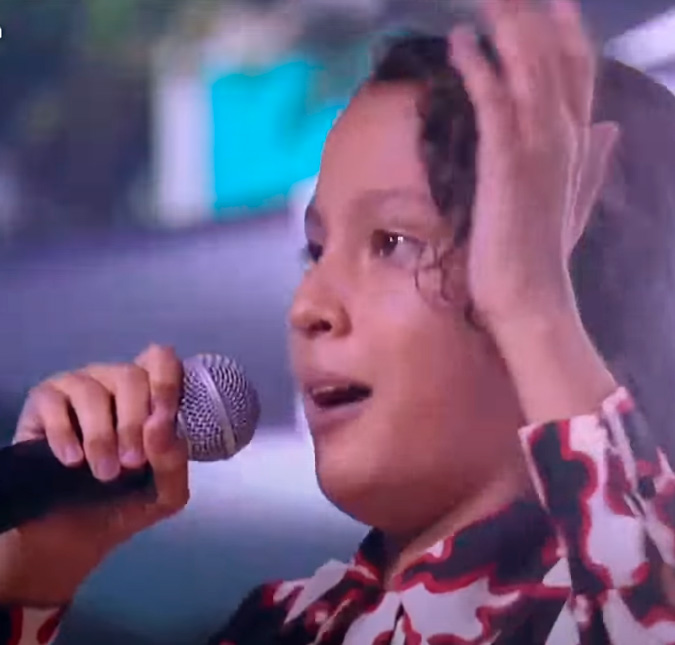 Emmanuel Ferraro é o grande campeão do <i>Canta Comigo Teen 3</i> e encanta <i>web</i>