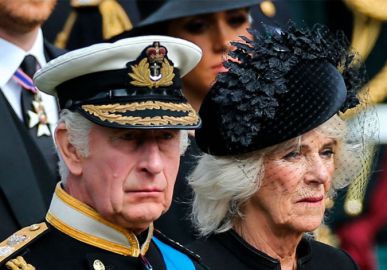 Coroação de Rei Charles III pode estar em risco por conta de relacionamento polêmico com Camilla Parker Bowles