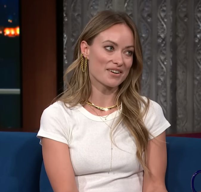 Olivia Wilde diz que Harry Styles não cuspiu em Chris Pine: - As pessoas vão procurar drama em qualquer lugar A diretora falou no The Late Show sobre a polêmica envolvendo os atores