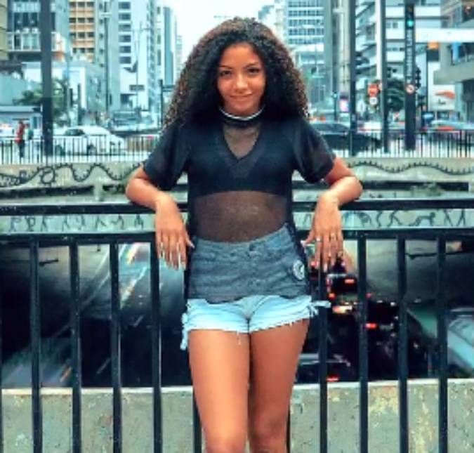 Any revelou que irá se aventurar em sua carreira solo