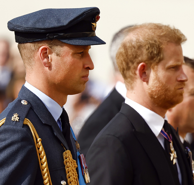 Príncipe William <i>não pode perdoar</i> o irmão Harry, afirma especialista real