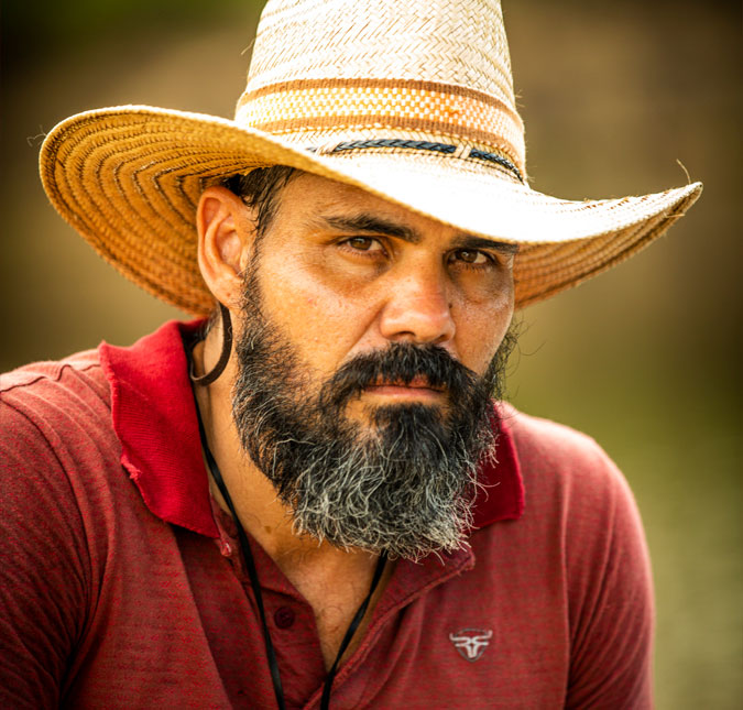 Filha de Juliano Cazarré passará por nova cirurgia: <i>É hora de rezar e pedir, pedir muito!</i>