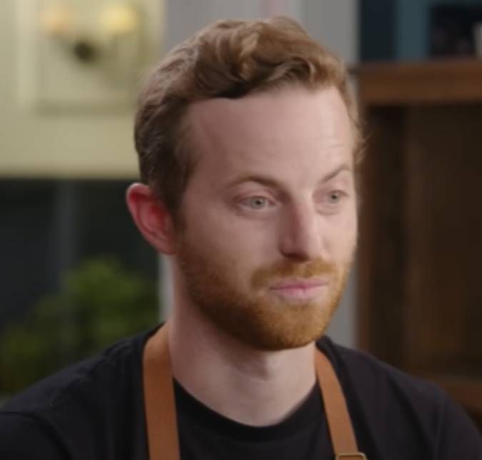 Após rumores, YouTuber americano assume traição: Tive relacionamento consensual no trabalho O integrante do grupo de YouTubers The Try Guys foi flagrado beijando uma das produtoras