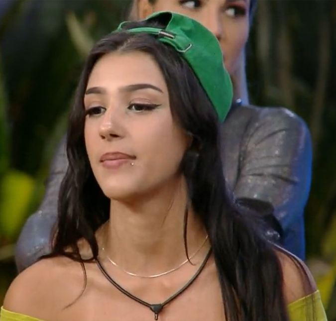Bia Miranda é detonada por participantes de <i>A Fazenda</i>: - <i>Zero carisma</i>