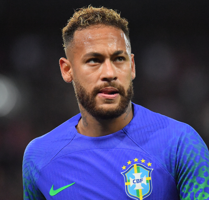 Brenda Pavanelli, suposto <i>affair</i> de Neymar Jr., curte jogo do Brasil em Paris; veja o clique!