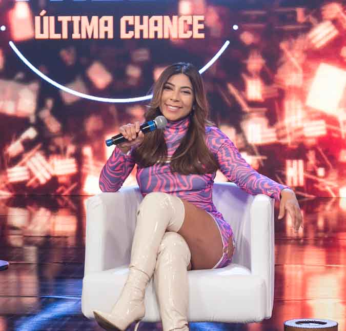Ingrid Ohara revela que já pensou em ficar com Vini Buttel, durante programa <i>Hora do Faro</i>