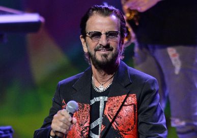 Ringo Starr cancela cinco <I>shows</i> após testar positivo para Covid-19