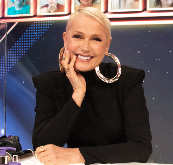 Xuxa Meneghel rebate acusação de ter furado a fila para votar