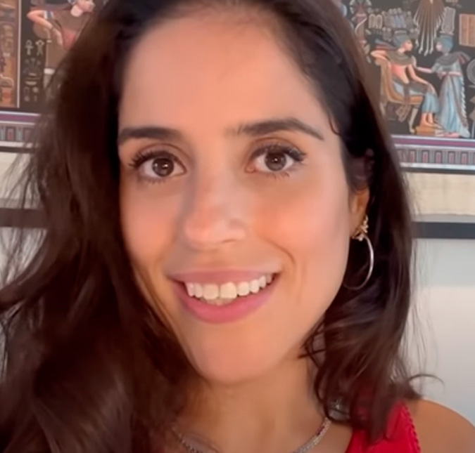 Toda estilosa, Camilla Camargo é confundida com Wanessa por seguidor: <i>Muito parecidas</i>