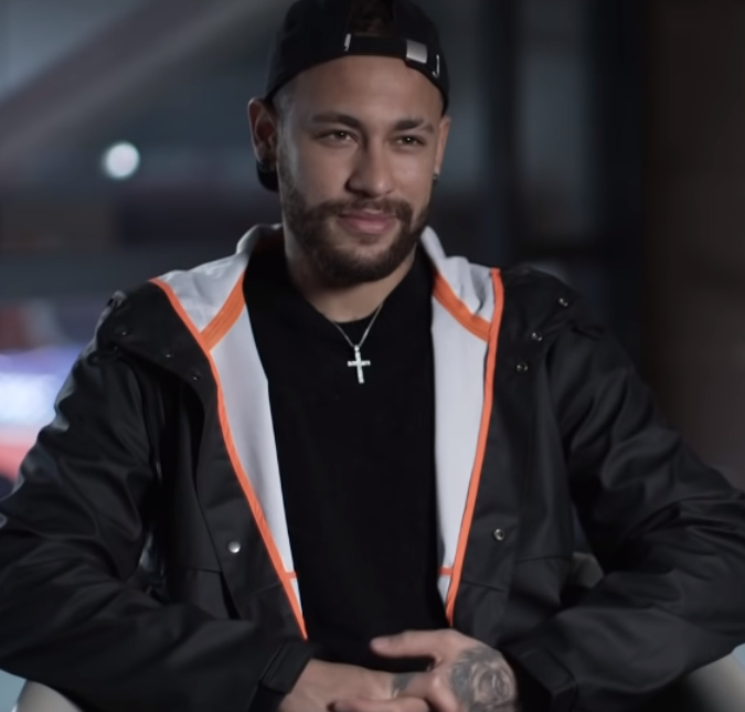 Neymar Jr. será julgado por sua transferência do <I>Santos</I> um mês antes da <I>Copa do Mundo de Futebol</I>